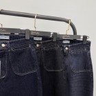 شلوار فلر بگ جین آبی جیب هلالی شلوار فلر بگ جین آبی جیب هلالی