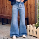 شلوار فلر بگ جین آبی جیب هلالی