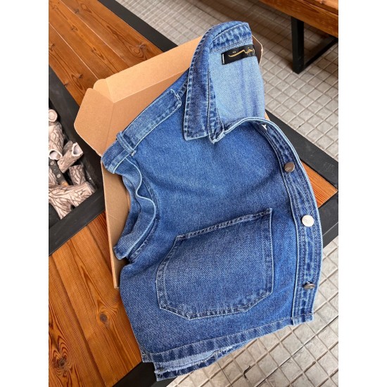 وست جین آبی وست جین آبی