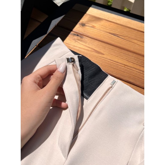 شلوار بگ پارچه ای کمربنددار شلوار بگ پارچه ای کمربنددار