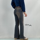 شلوار بوتکات جین آبی شلوار بوتکات جین آبی
