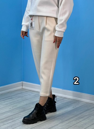 مام استایل فوتر