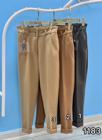 شلوار مام فیت فوتر سه دکمه