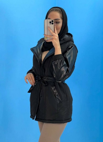 کاپشن کلاهدار