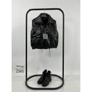 پافر چرم مشکی