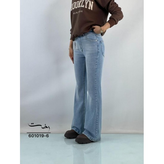 شلوار بوتکات جین آبی شلوار بوتکات جین آبی