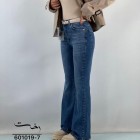 شلوار بوتکات جین آبی شلوار بوتکات جین آبی