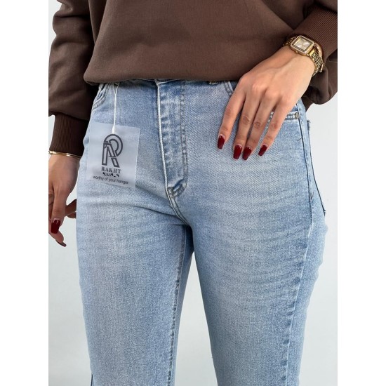 شلوار بوتکات جین آبی شلوار بوتکات جین آبی