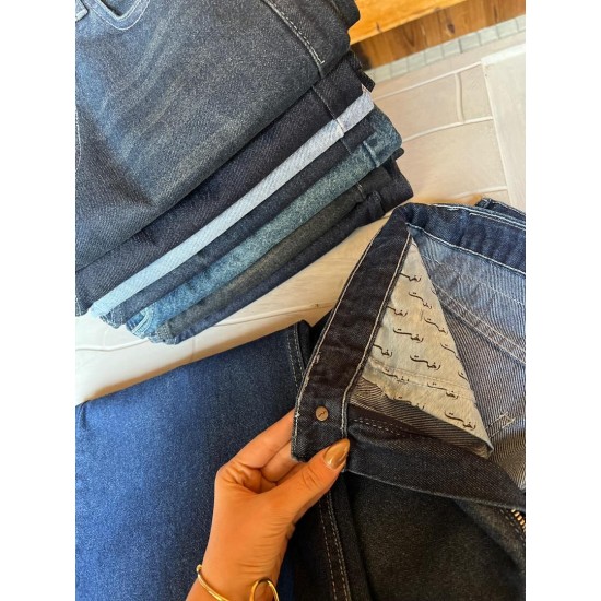 شلوار فلر بگ جین آبی شلوار فلر بگ جین آبی