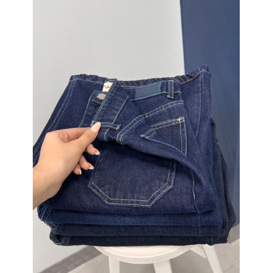 شلوار فلر بگ جین آبی دو جیب شلوار فلر بگ جین آبی دو جیب