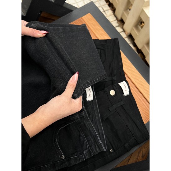 شلوار بوتکات جین مشکی و ذغالی شلوار بوتکات جین مشکی و ذغالی