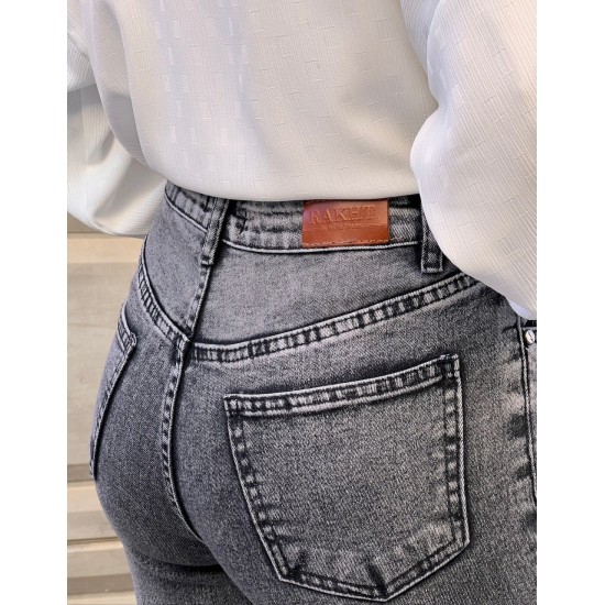 شلوار بوتکات جین مشکی و ذغالی شلوار بوتکات جین مشکی و ذغالی