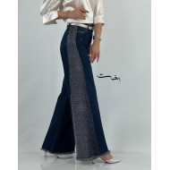 شلوار جین بگ شافل نگین دار آبی شلوار جین بگ شافل نگین دار آبی